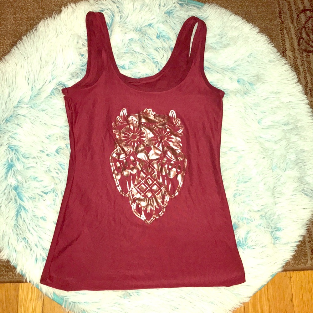 Maroon owl tank